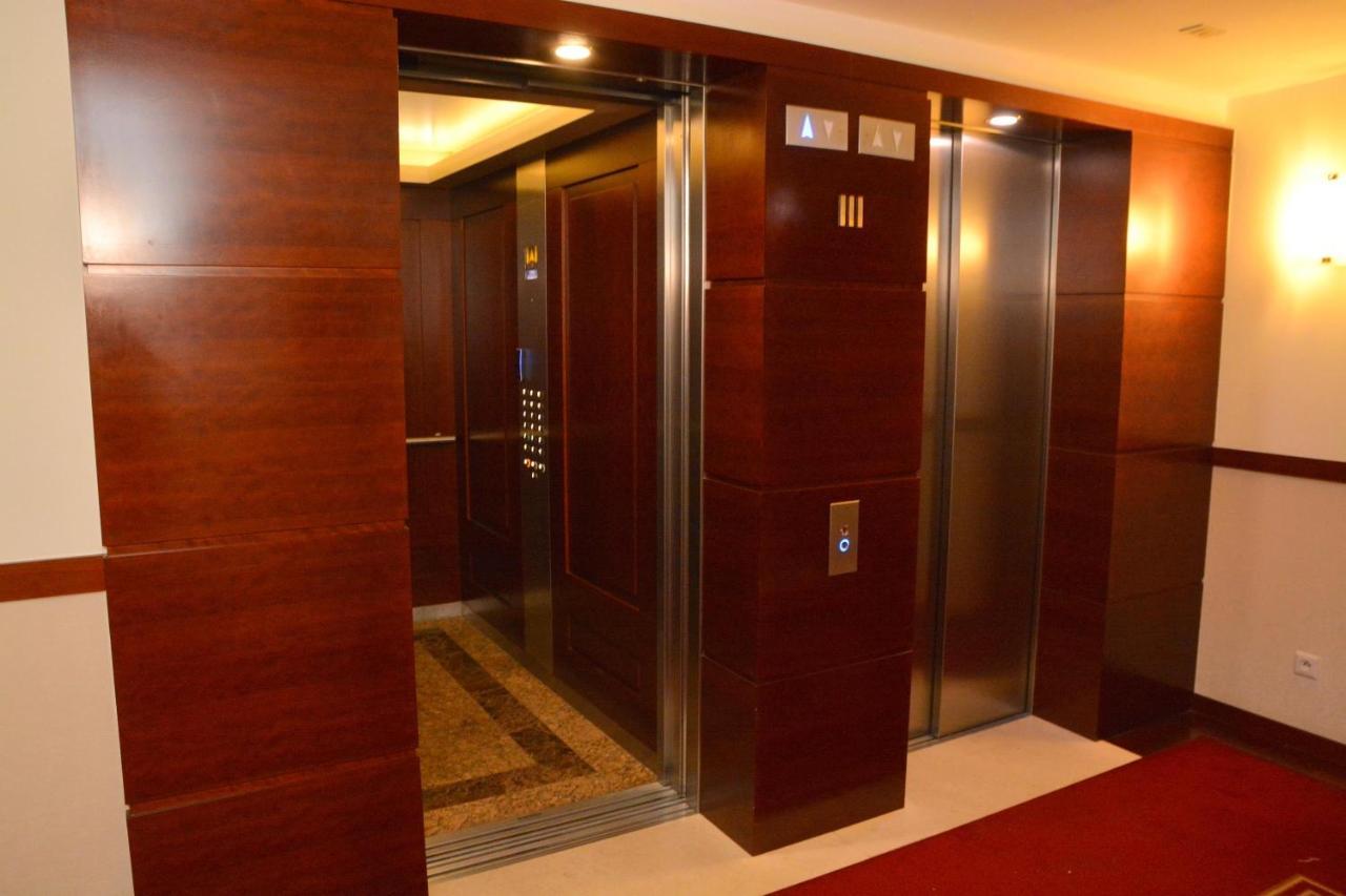 ורשה Azyl Apartments מראה חיצוני תמונה