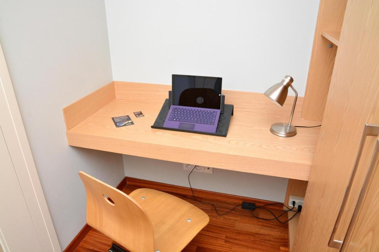 ורשה Azyl Apartments מראה חיצוני תמונה