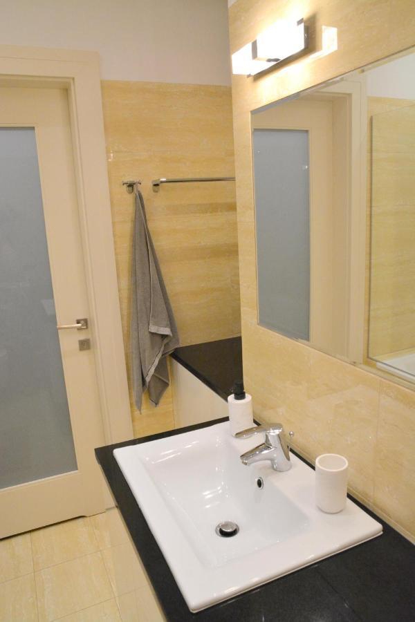 ורשה Azyl Apartments מראה חיצוני תמונה