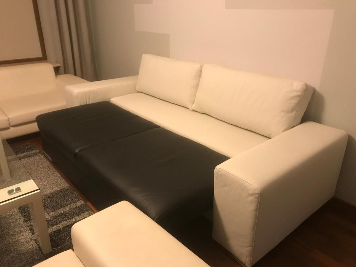 ורשה Azyl Apartments מראה חיצוני תמונה